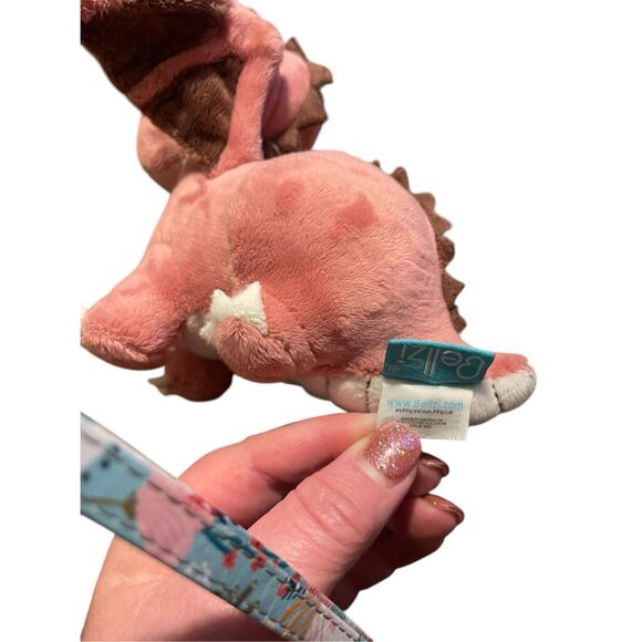 Bellzi Pink Mini Draggi the Dragon Plush Stuffed Animal Toy - Picture 6 of 14